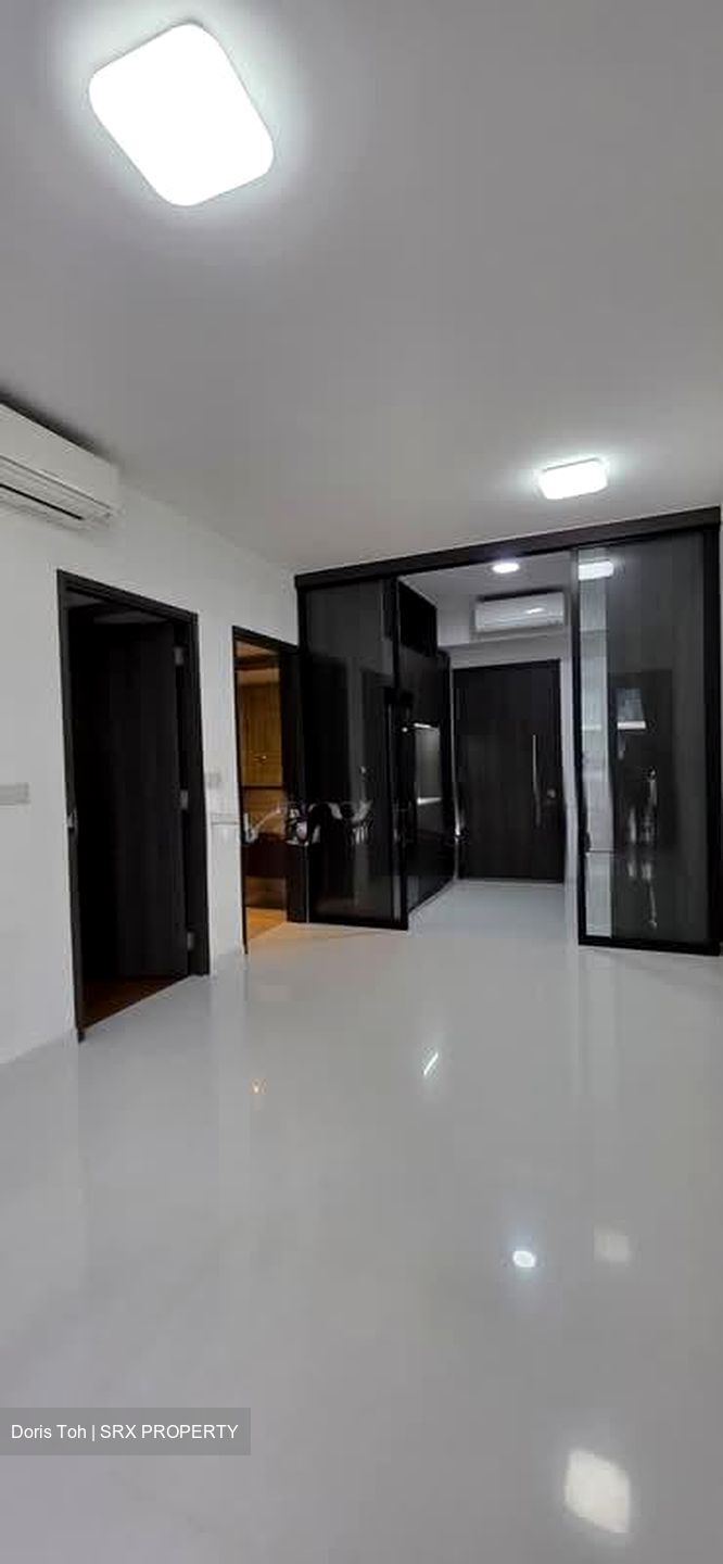 North Park Residences (D27), Apartment #557199401